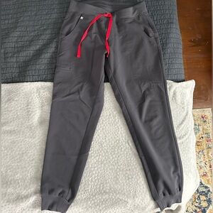 Figs Medium Charcoal Gray Scrub Joggers
